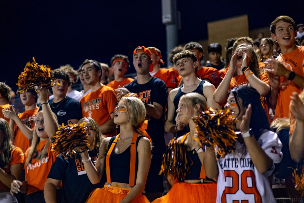 Platte County Students cheer on their team 