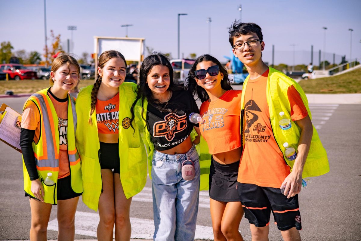 Juniors Addi Ayers, Camila Zavala, Ciliana Furnari, and  sophomores Hailey turner and Ethan lee 